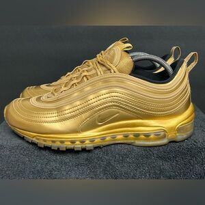 Nike Air Max 97 Metallic Gold Low Top Shoes CT4556-700 Men’s Size 10 WORN TWICE